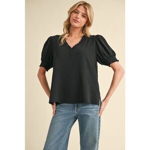 252. The Perfect Top in Black